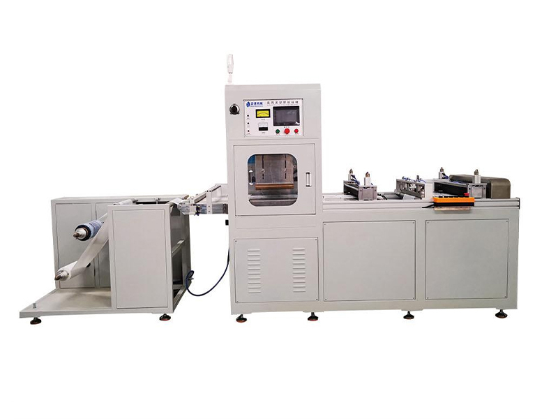 BM-8000ND 自动医疗袋体生产线